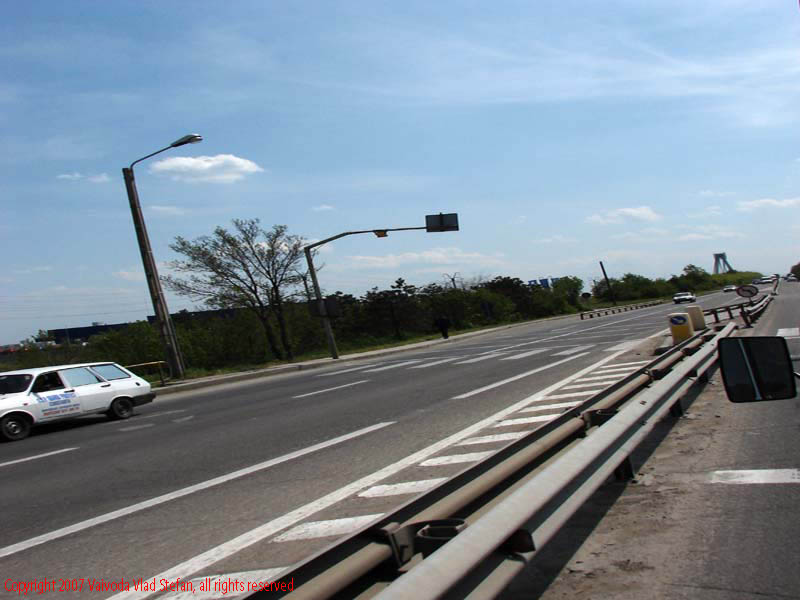 Vaivoda Vlad fotograf in Romania drum european national sosea sosele excursie calatorie calator voiaj masina automobil condus sofat soferie circula circulatie daewoo matiz autostrada autostrazi rutier E87 DN39 din Constanta spre Agigea 2007